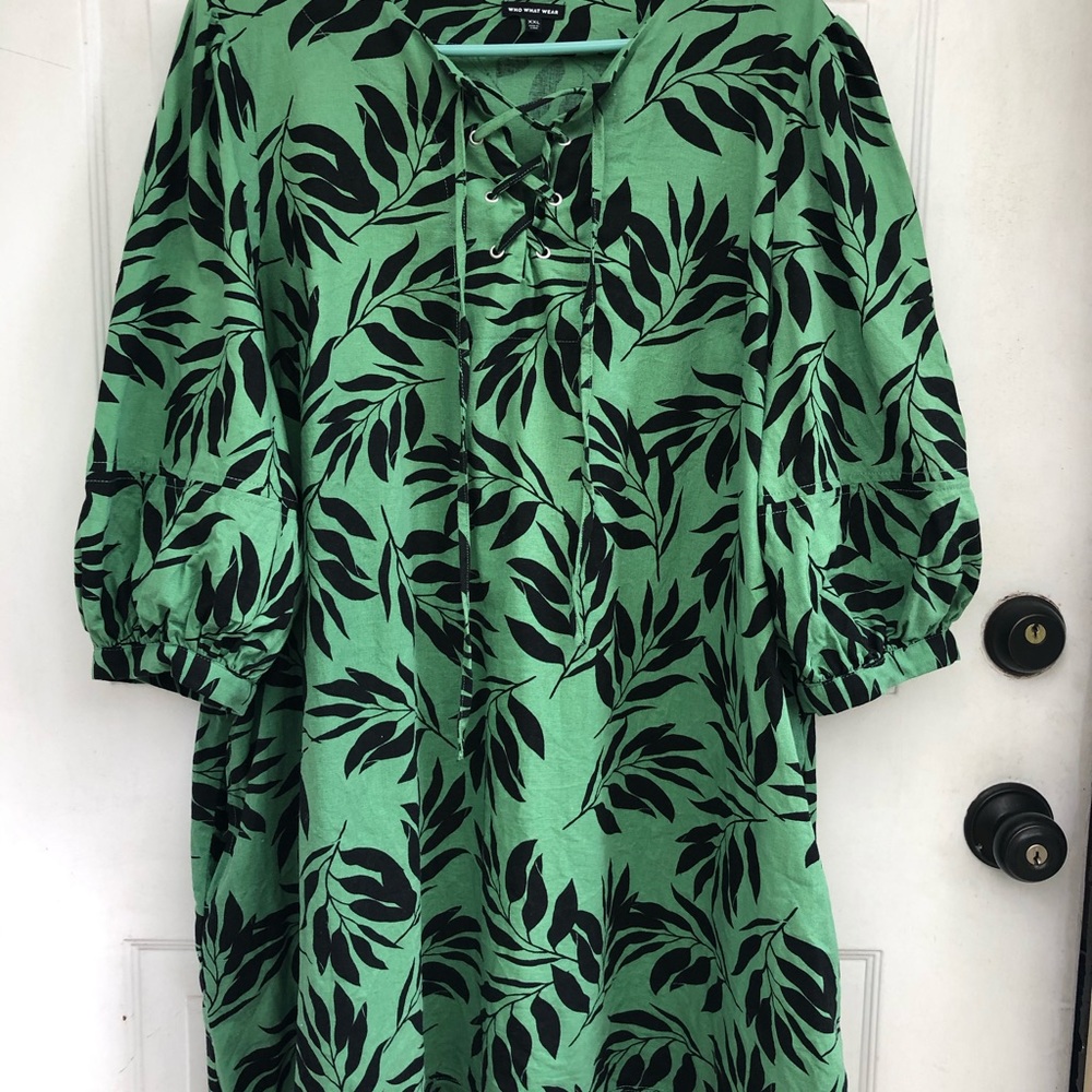 Green & leaf print linen dress or beach cover